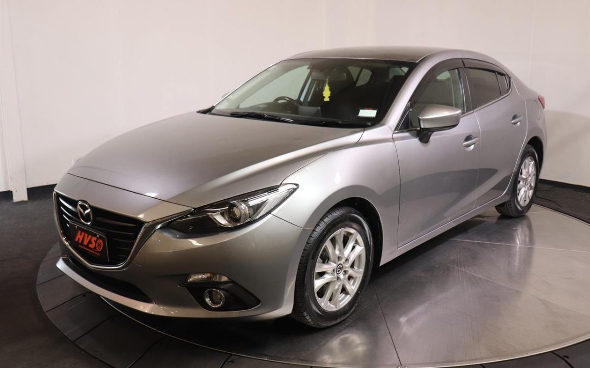 2013 Mazda Axela HYBRID S - CarFinance2U