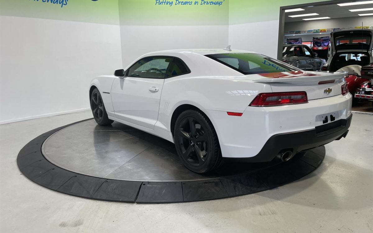 Car Finance 2015 Chevrolet Camaro-1367728