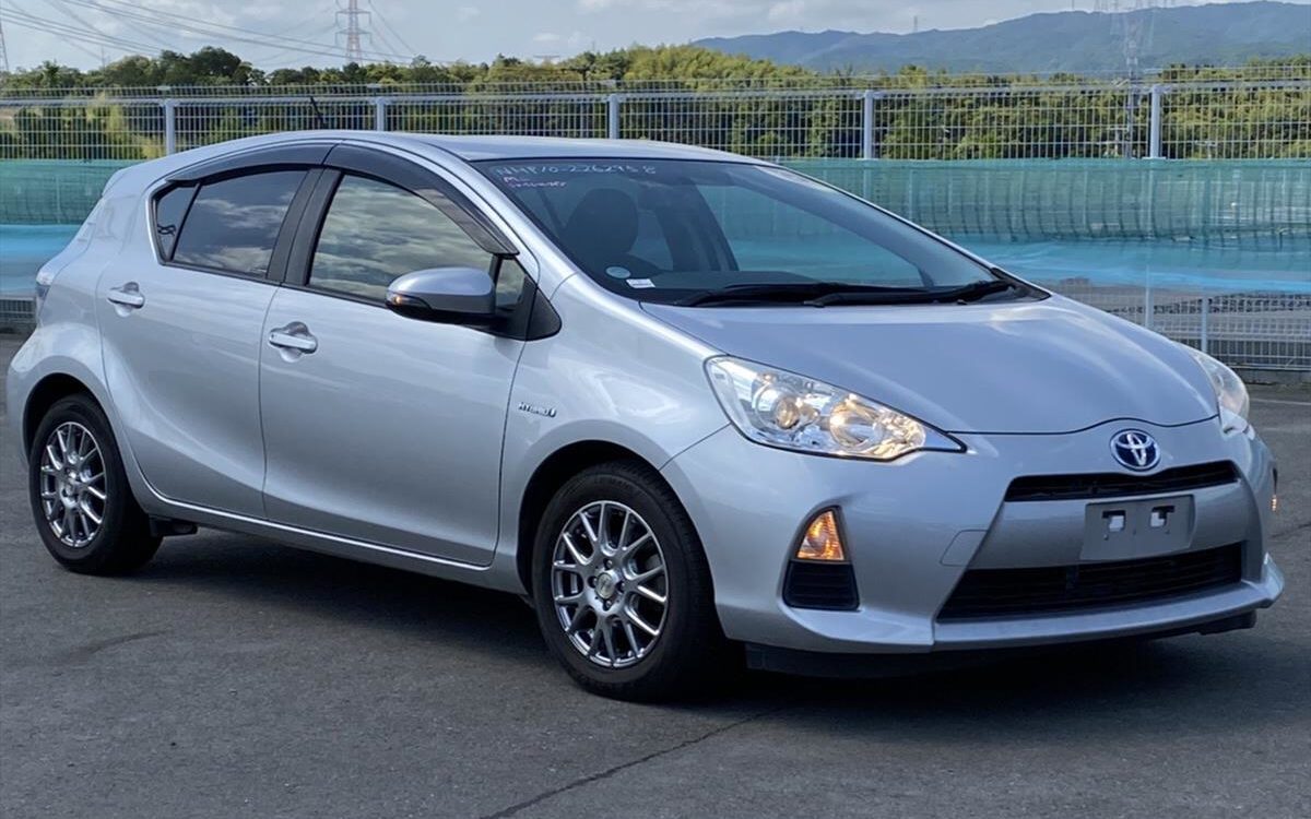 Car Finance 2013 Toyota Aqua-1488764