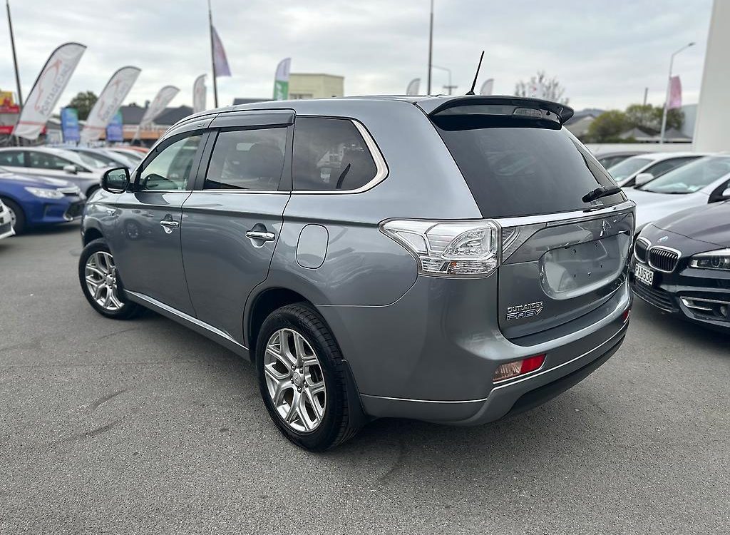 Car Finance 2013 Mitsubishi Outlander-1540943