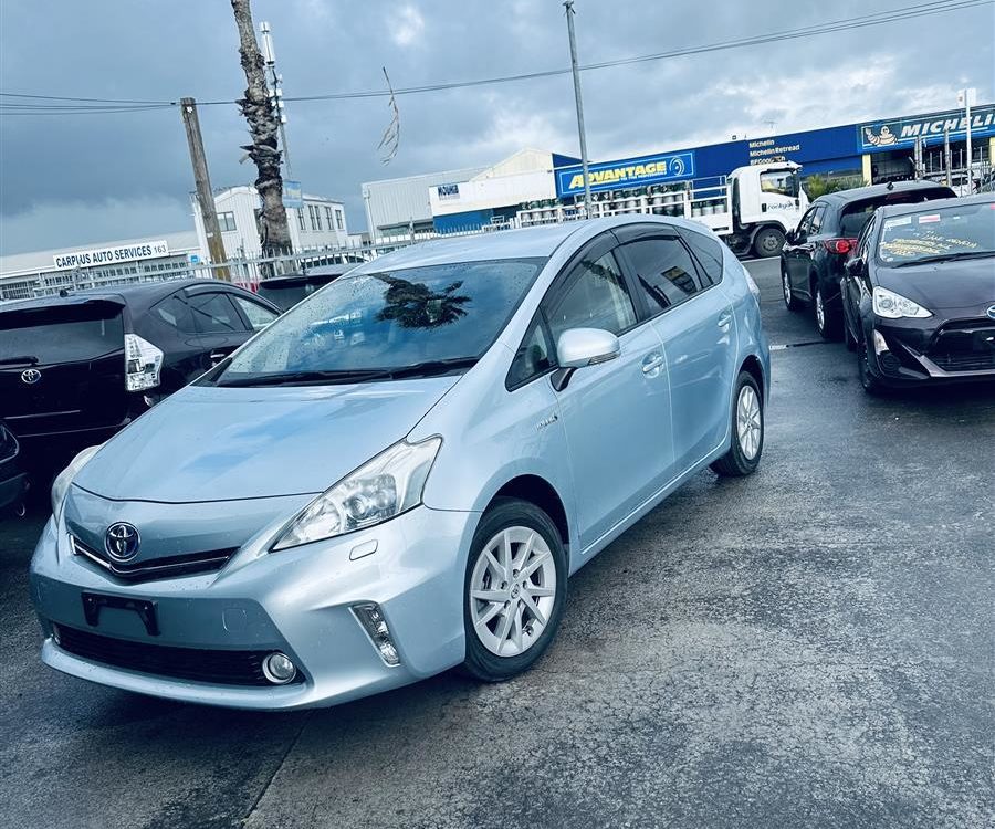 Car Finance 2012 Toyota Prius-1561309