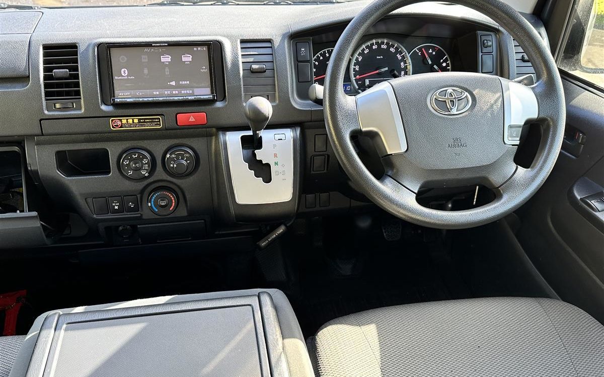 Car Finance 2018 Toyota Hiace-1573935