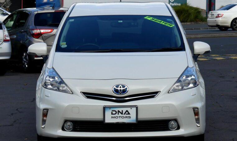 Car Finance 2012 Toyota Prius-1634833