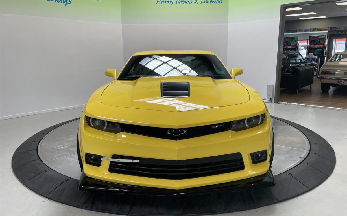 Car Finance 2015 Chevrolet Camaro-1630076