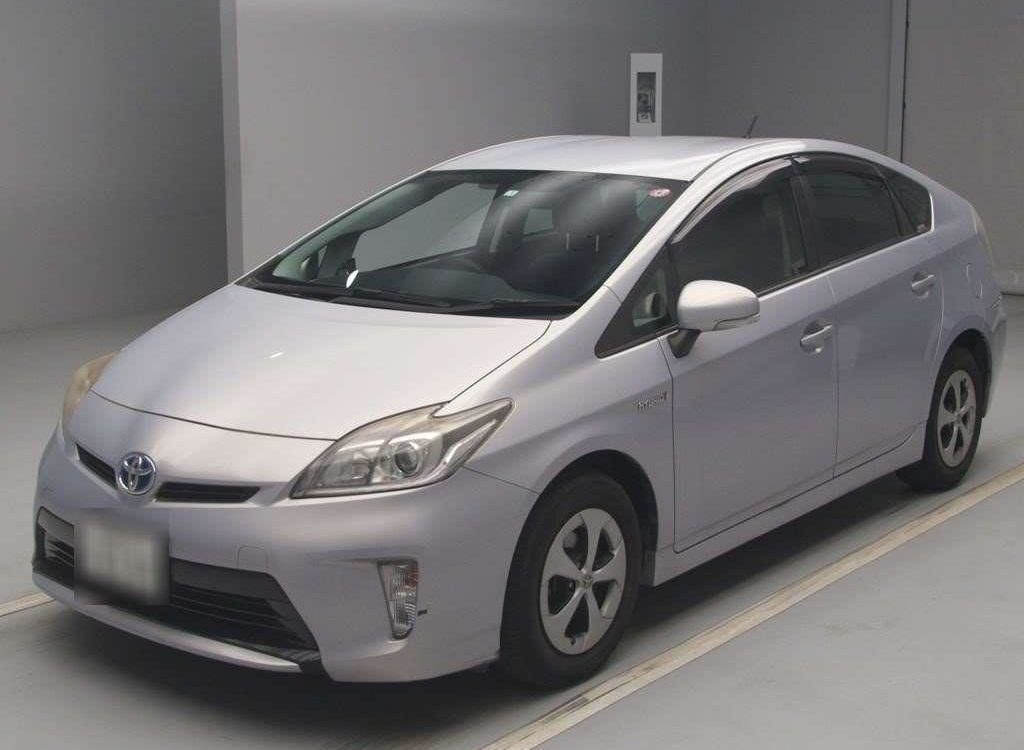 Car Finance 2013 Toyota Prius-1640340