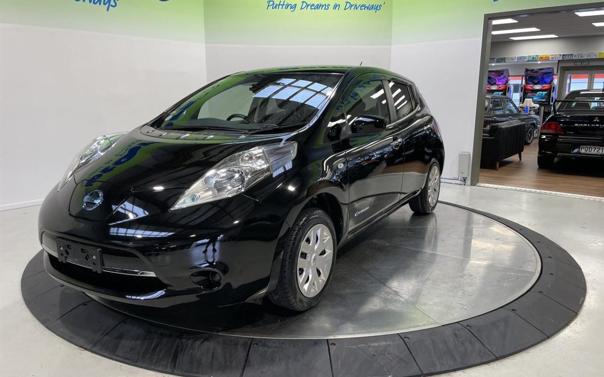 Car Finance 2017 Nissan Leaf-1641453