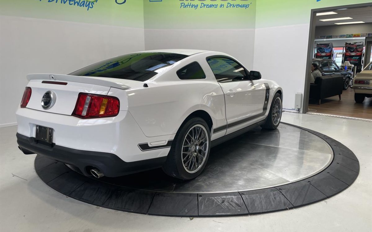 Car Finance 2011 Ford Mustang-1689497