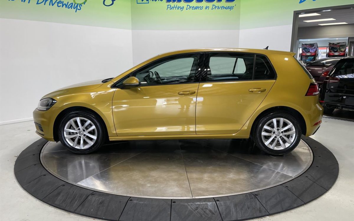 Car Finance 2017 Volkswagen Golf-1680661