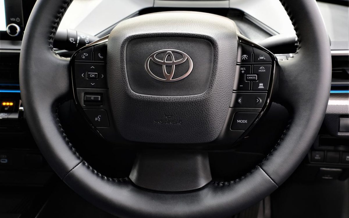 Car Finance 2023 Toyota Prius-1687453