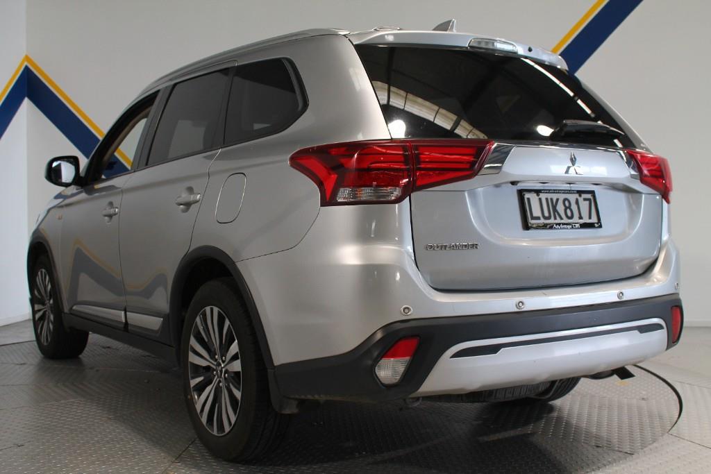 Car Finance 2019 Mitsubishi Outlander-1727479