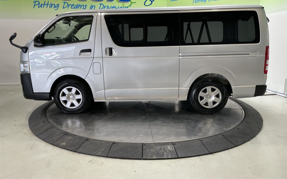 Car Finance 2018 Toyota Hiace-1734435