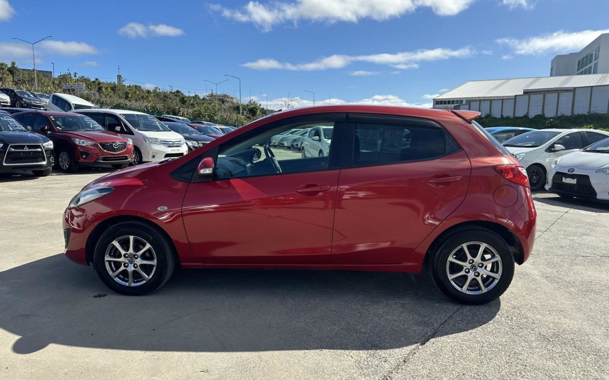 Car Finance 2013 Mazda Demio-1743343