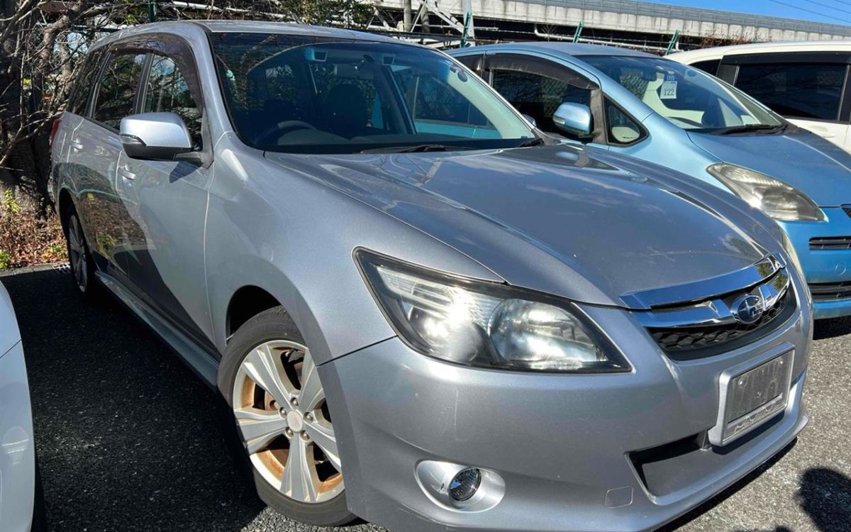 Car Finance 2015 Subaru Exiga-1752177