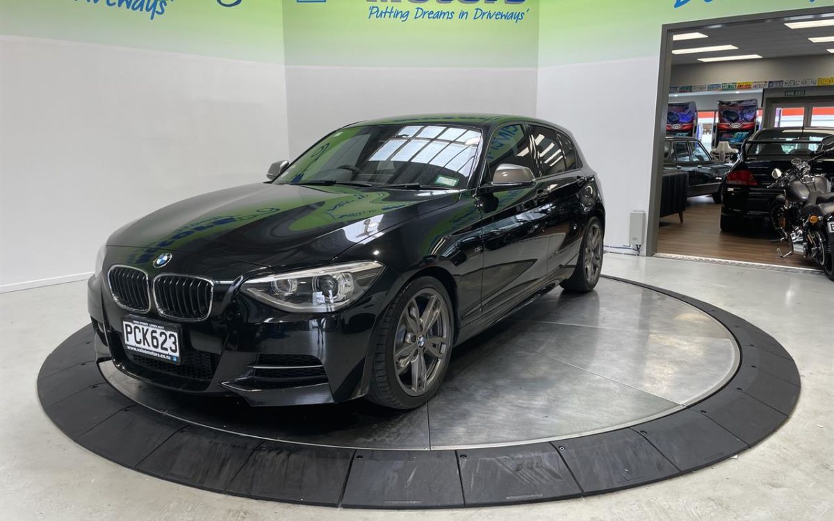 Car Finance 2013 Bmw M135i-1794512