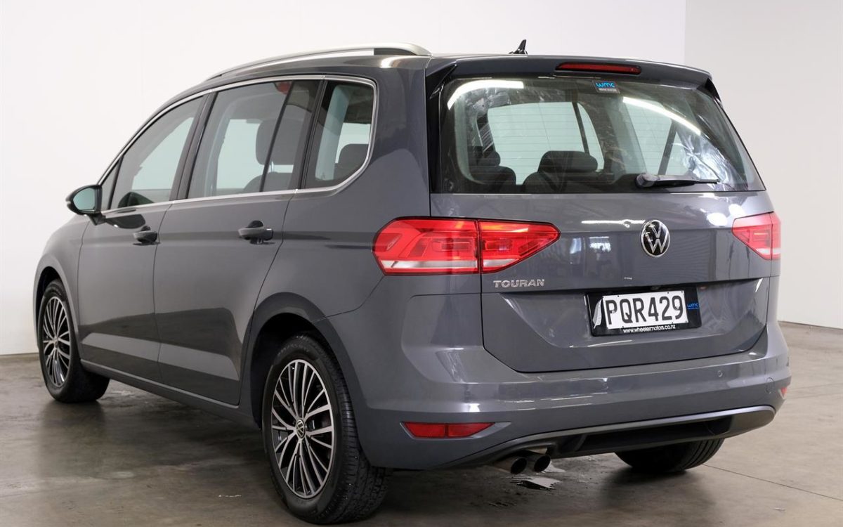 Car Finance 2022 Volkswagen Touran-1795634