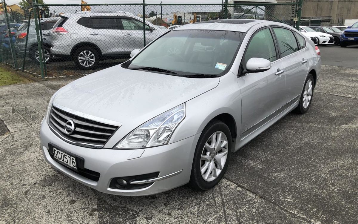 Car Finance 2011 Nissan Maxima-1779618