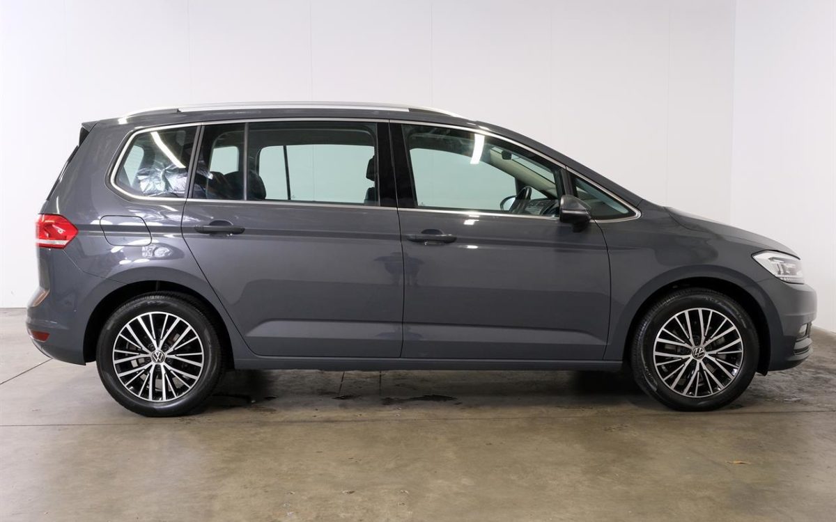 Car Finance 2022 Volkswagen Touran-1795622