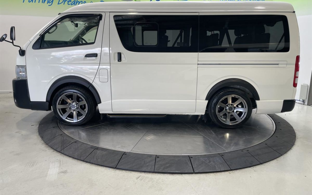 Car Finance 2018 Toyota Hiace-1774195