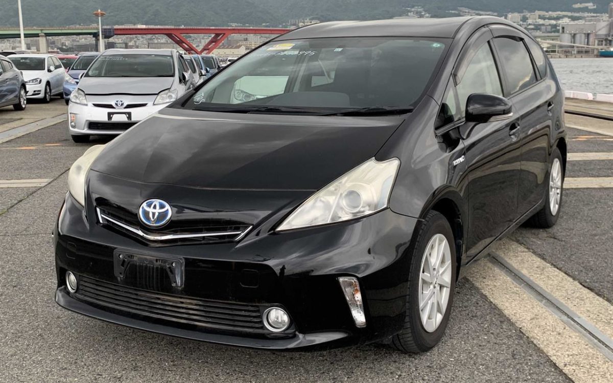 Car Finance 2013 Toyota Prius-1778582