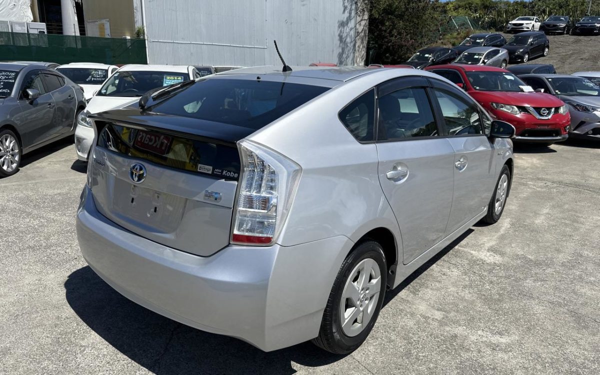 Car Finance 2010 Toyota Prius-1812503