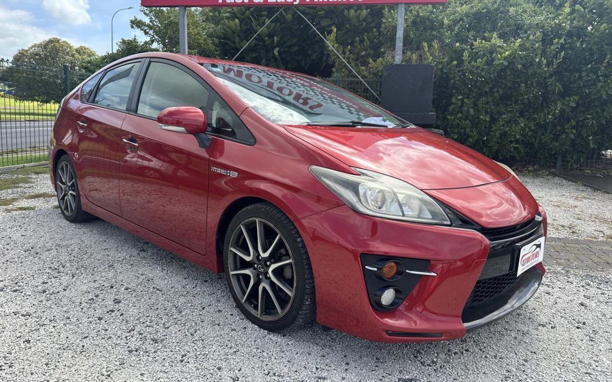 Car Finance 2013 Toyota Prius-1820355