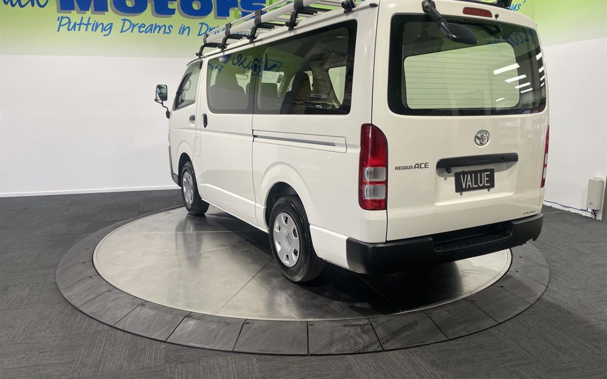 Car Finance 2018 Toyota Hiace-1810828