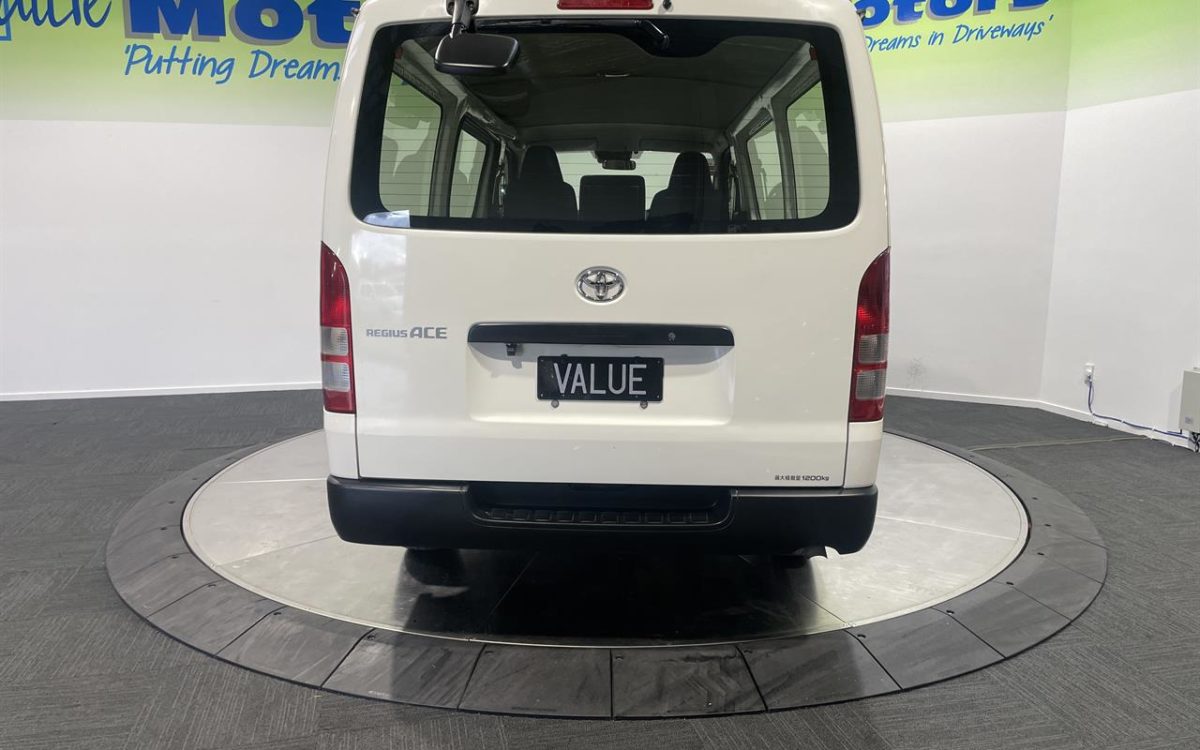 Car Finance 2018 Toyota Hiace-1810835