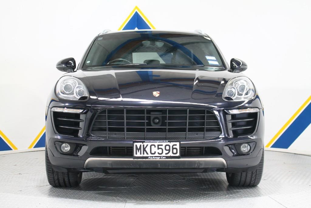 Car Finance 2015 Porsche Macan-1821099