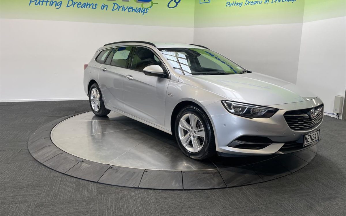 Car Finance 2019 Holden Commodore-1818304