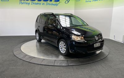 Car Finance 2014 Volkswagen Touran