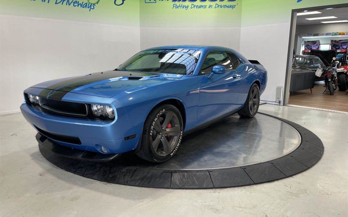 Car Finance 2009 Dodge Challenger-1817963