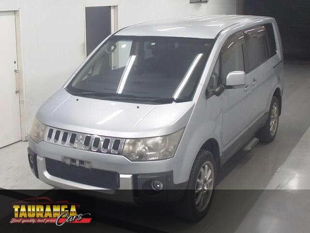 Car Finance 2010 Mitsubishi Delica-1826410