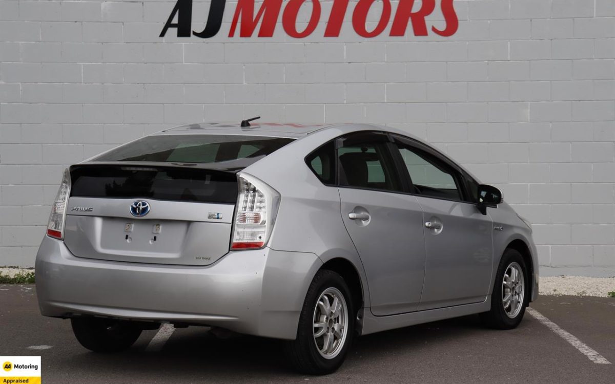 Car Finance 2010 Toyota Prius-1816904