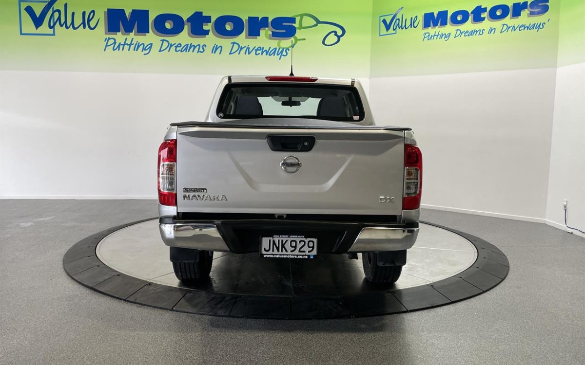 Car Finance 2015 Nissan Navara-1877902