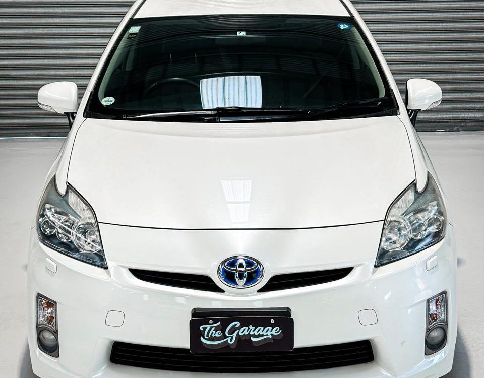 Car Finance 2010 Toyota Prius-1880567