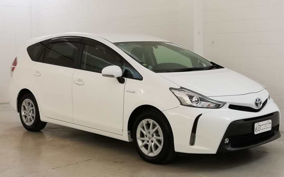 Car Finance 2017 Toyota Prius-1878623