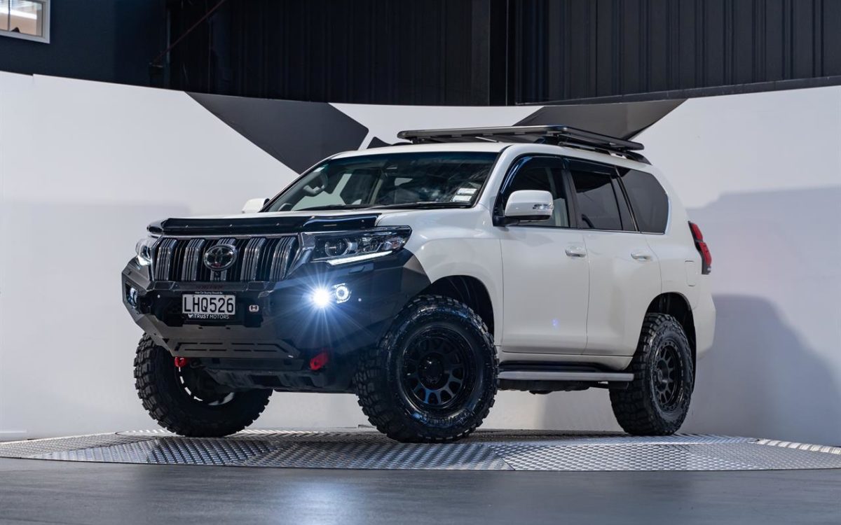 Car Finance 2018 Toyota Landcruiser-1879849