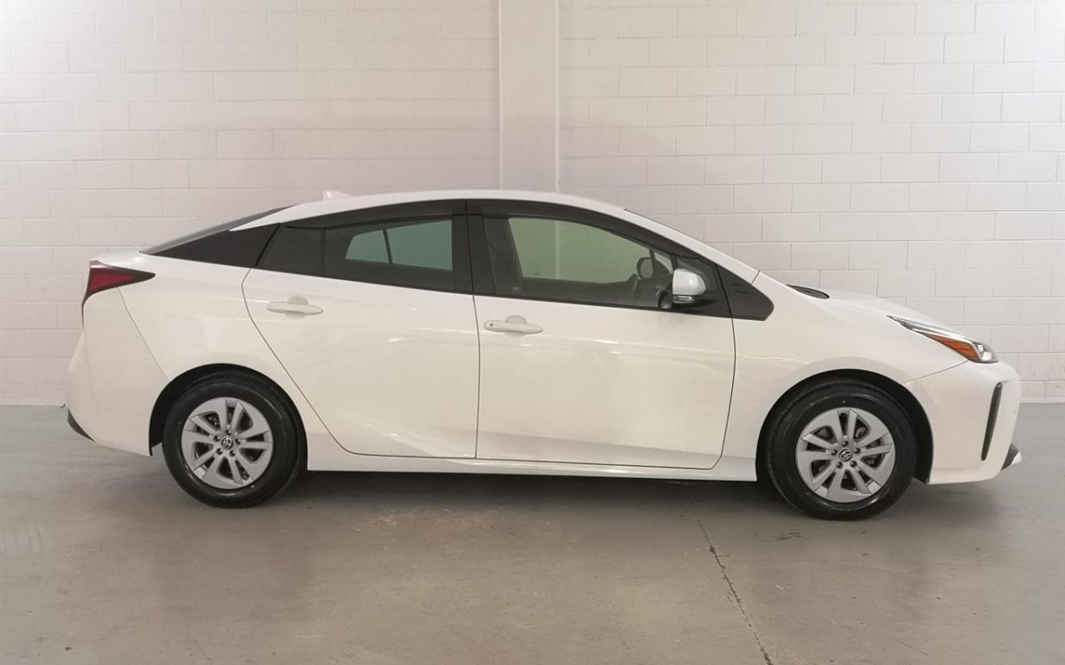 Car Finance 2021 Toyota Prius-1878442