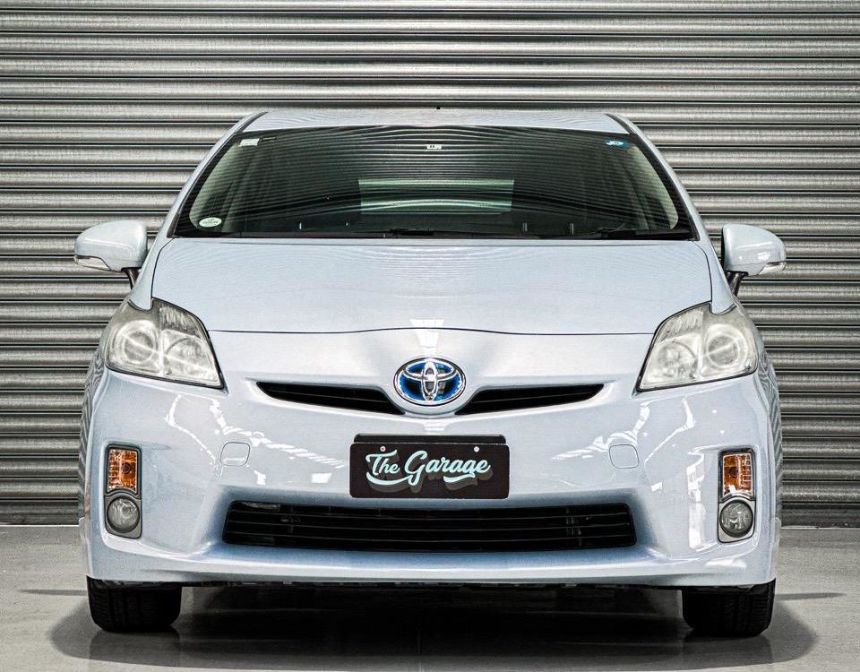 Car Finance 2010 Toyota Prius-1880437