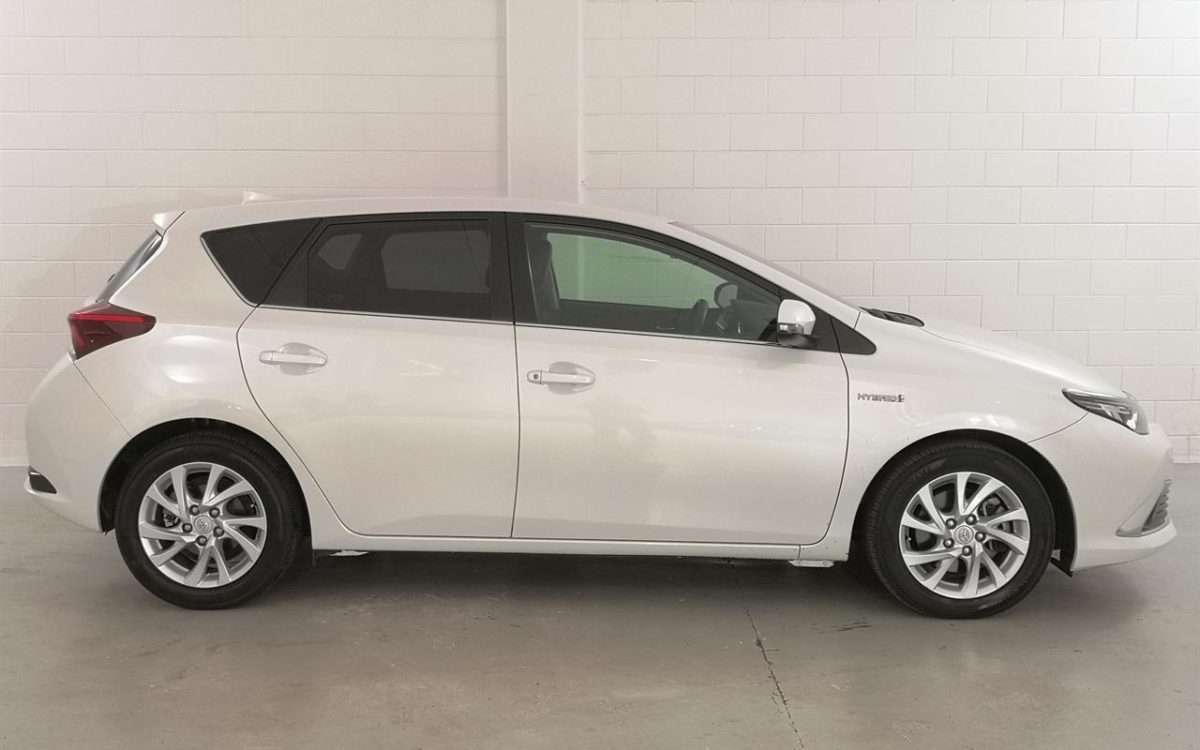 Car Finance 2016 Toyota Auris-1878273