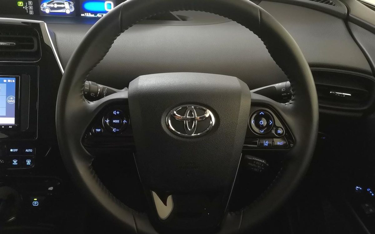 Car Finance 2021 Toyota Prius-1878434