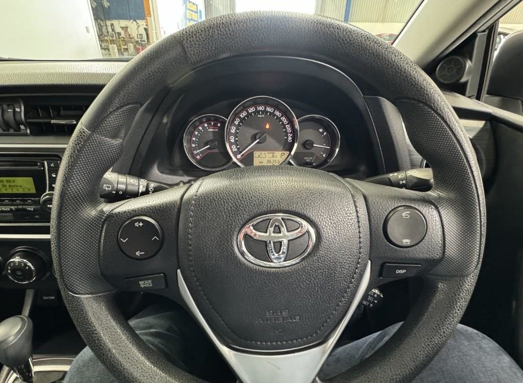 Car Finance 2013 Toyota Corolla-1879464