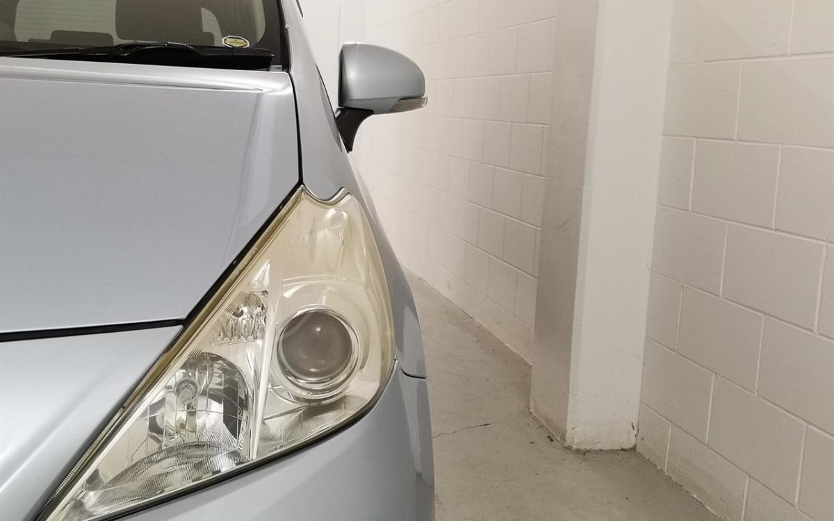 Car Finance 2012 Toyota Prius-1878193