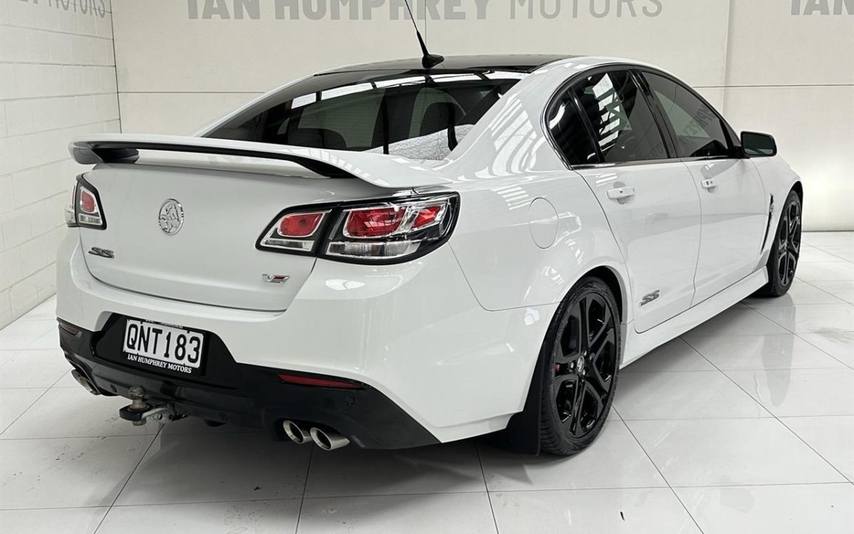 Car Finance 2016 Holden Commodore-1880362