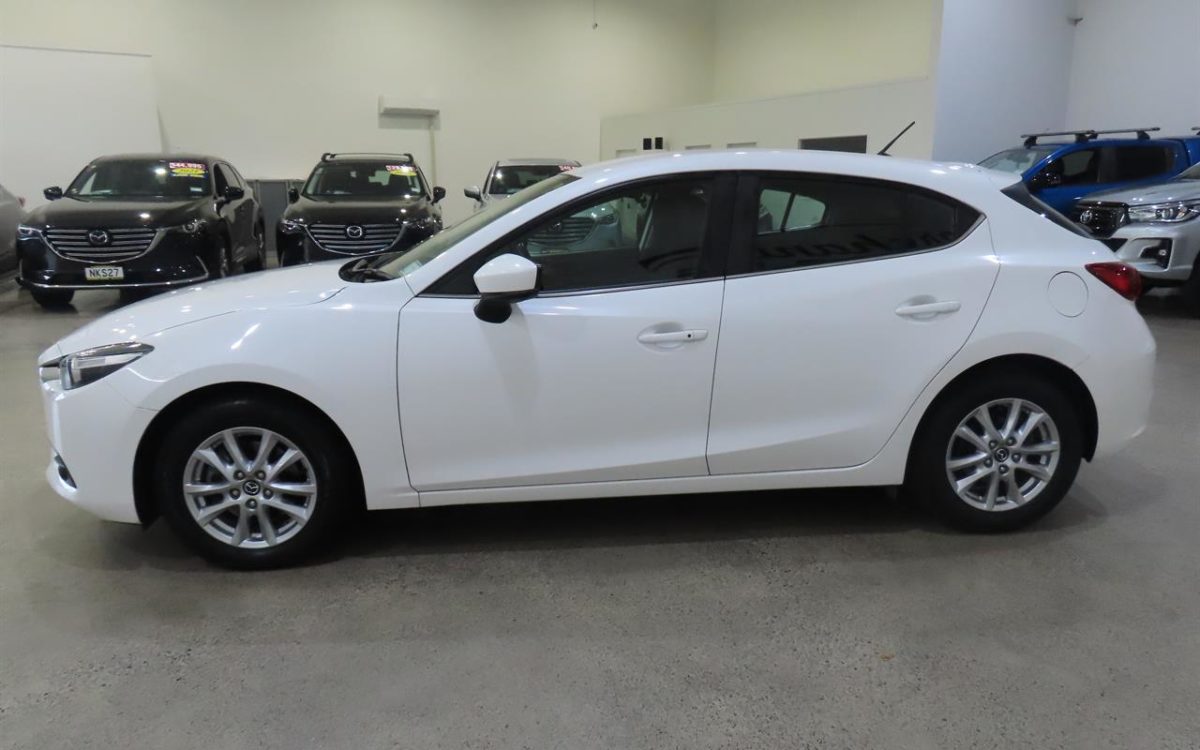 Car Finance 2018 Mazda 3-1880205