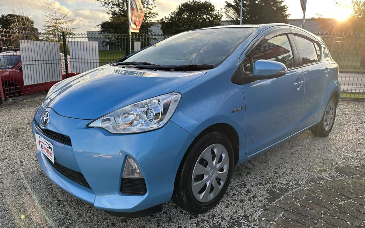 Car Finance 2013 Toyota Aqua-1879065