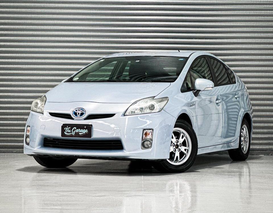 Car Finance 2010 Toyota Prius-1880432