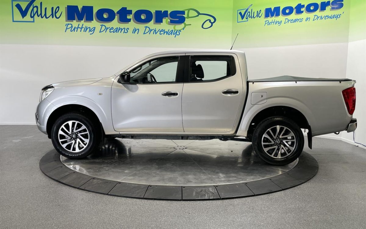 Car Finance 2015 Nissan Navara-1877903