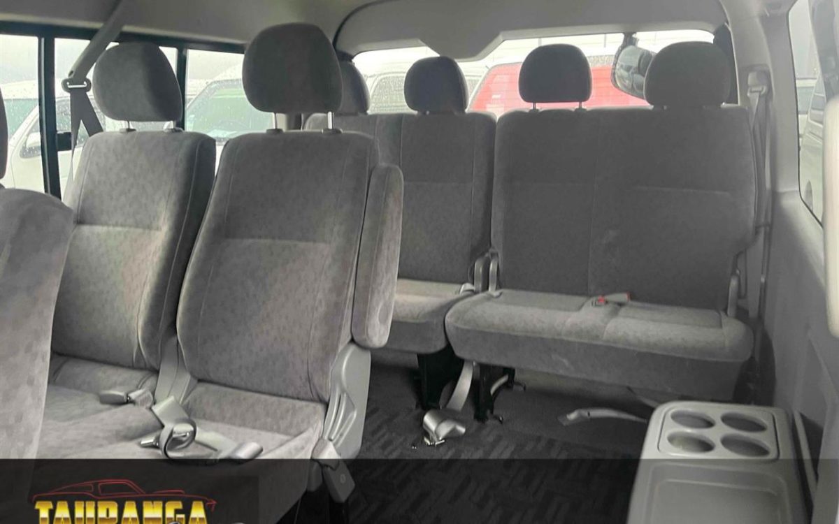 Car Finance 2009 Toyota Hiace-1879605