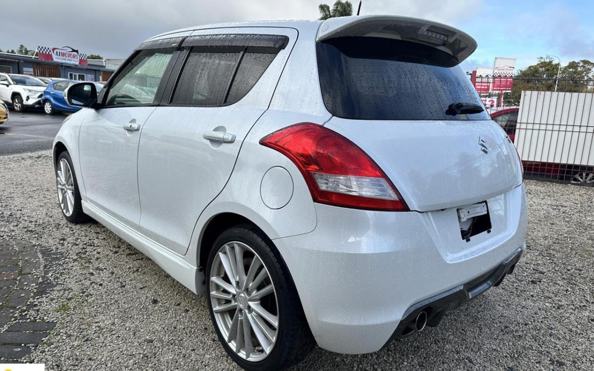 Car Finance 2012 Suzuki Swift-1879272